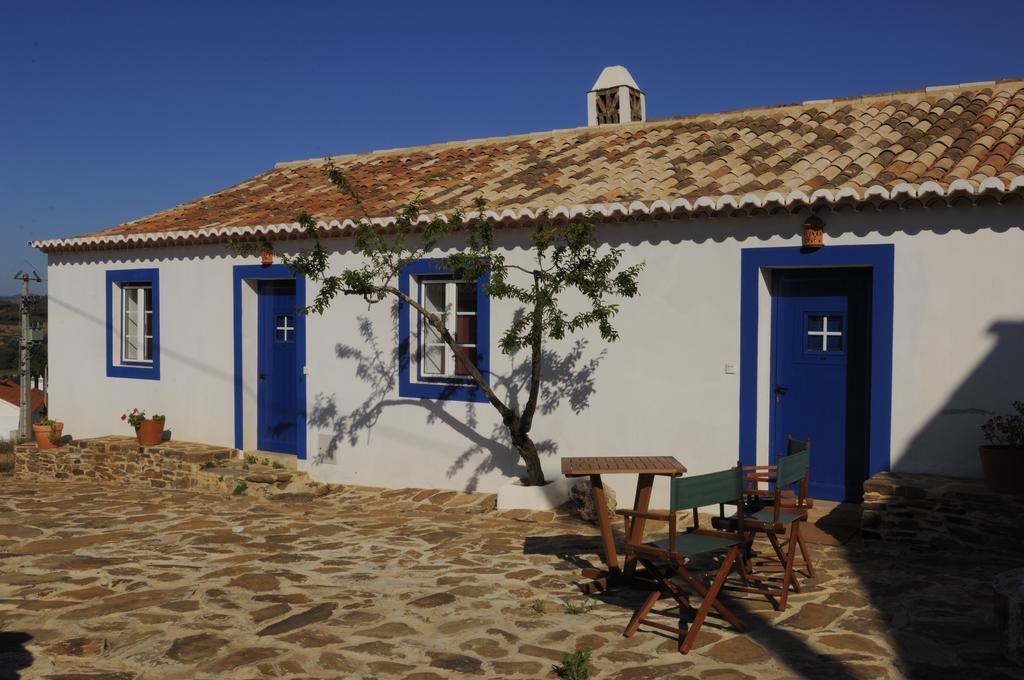 Herdade Do Azinhal Santa Clara-a-Velha Exterior photo